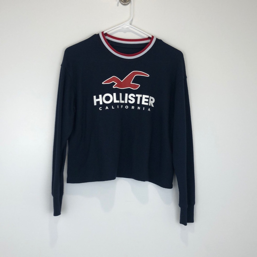 NWOT hollister women boyfriend tee blue red white